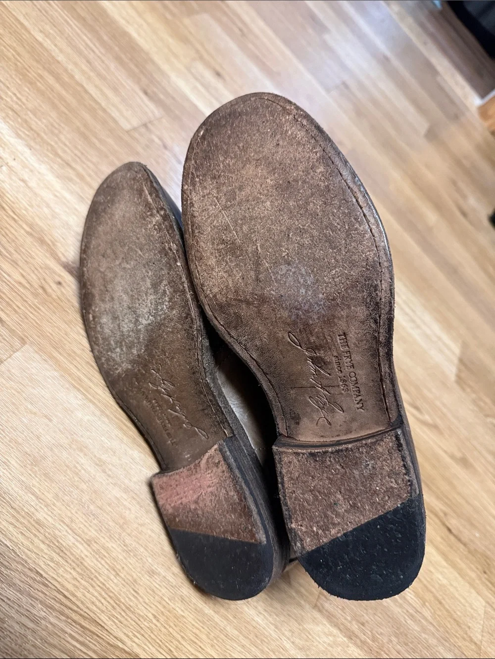 Frye phillip leather